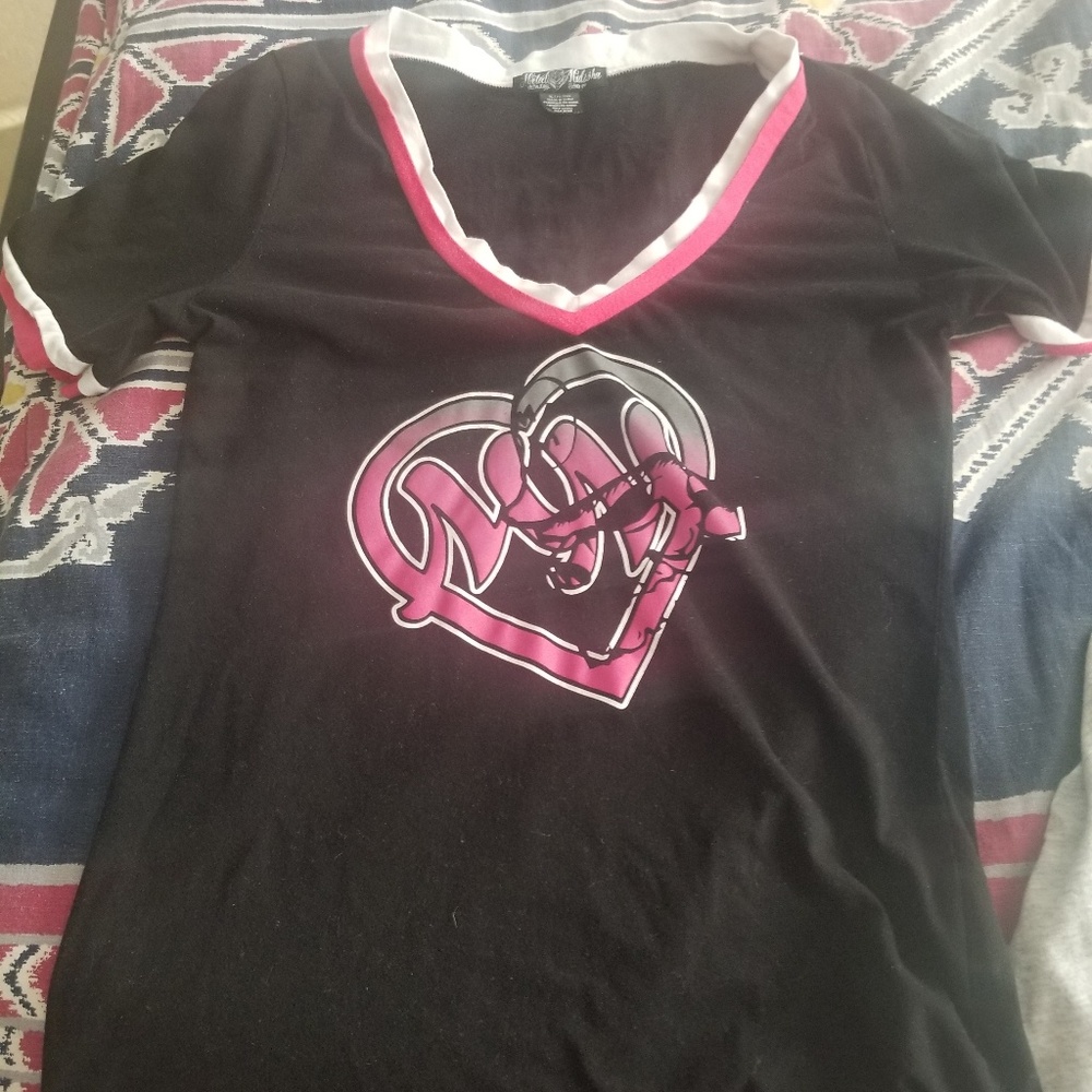 Metal Mulisha V neck